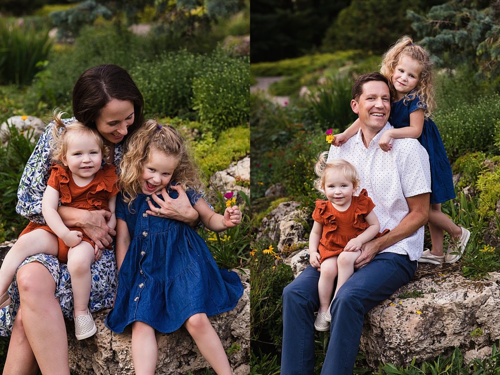 minneapolis family photography - Mom and Dad with girls