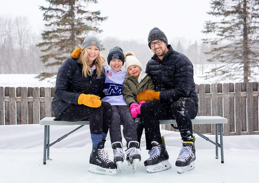 Minnetonka Family Photography - family on skating rink