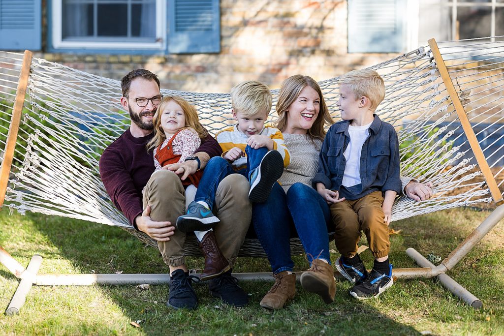 Minneapolis Fall Family Photos - Family on hammock
